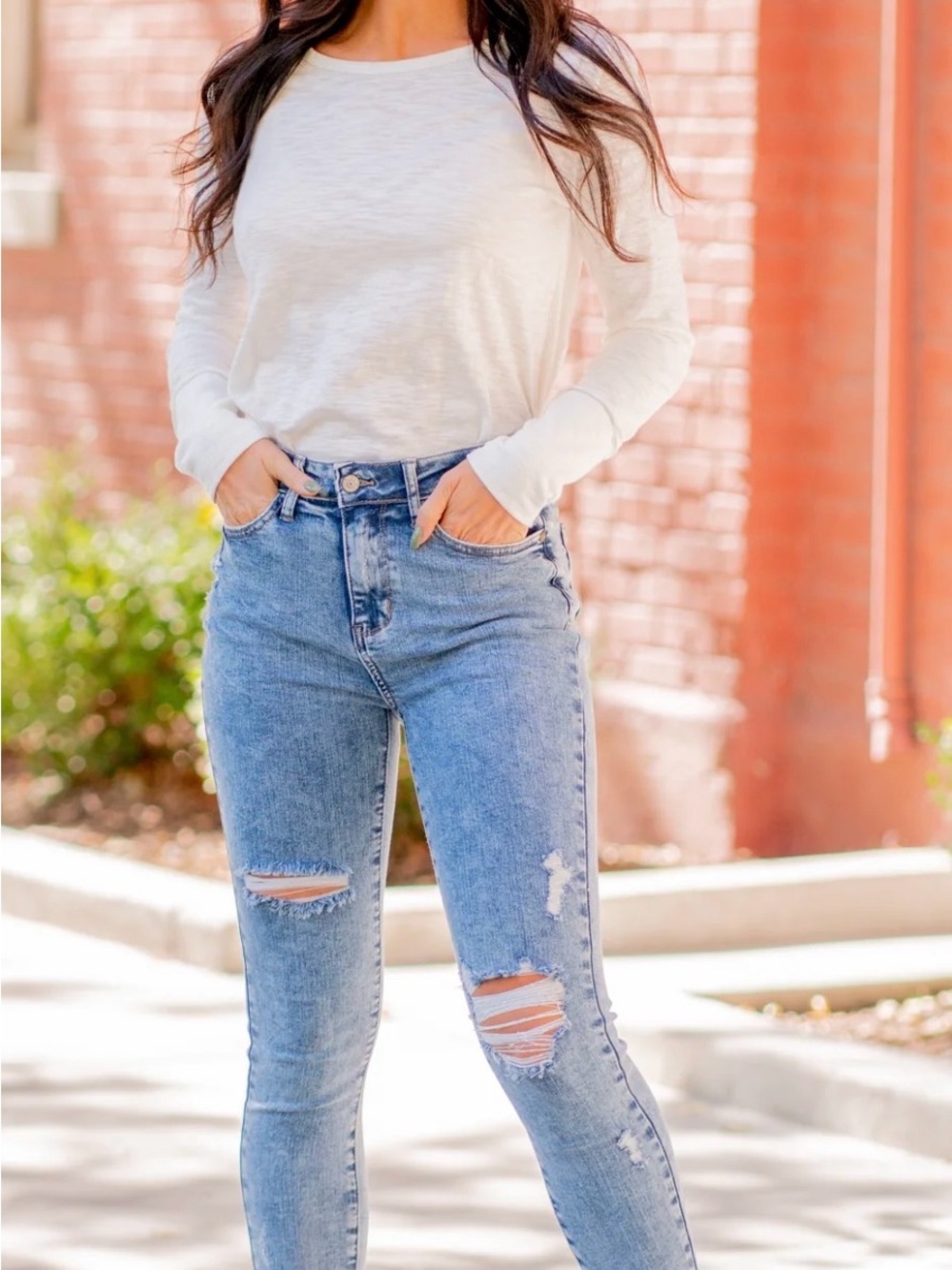 NWOT Judy Blue Light Blue Distressed High-Rise Skinny Jeans